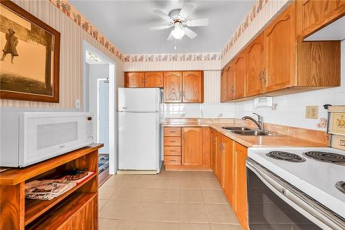 180 Limeridge Road W|Unit #103, Hamilton, ON - Indoor Photo Showing Kitchen With Double Sink