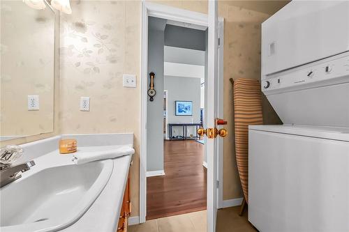 180 Limeridge Road W|Unit #103, Hamilton, ON - Indoor Photo Showing Laundry Room