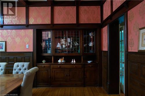 932 3Rd Avenue W, Owen Sound, ON - Indoor Photo Showing Dining Room