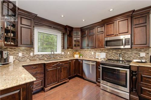 84 Anabelle Crescent, Moncton, NB - Indoor Photo Showing Kitchen With Upgraded Kitchen