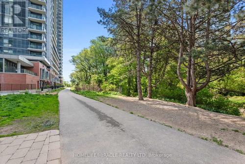 2204 - 2220 Lakeshore Boulevard W, Toronto, ON - Outdoor With Balcony
