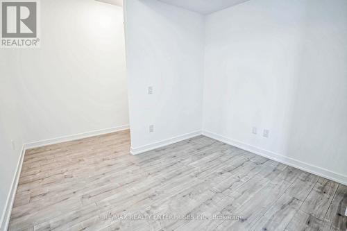 805 - 220 Missinnihe Way, Mississauga, ON - Indoor Photo Showing Other Room