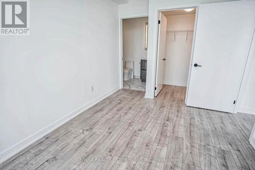 805 - 220 Missinnihe Way, Mississauga, ON - Indoor Photo Showing Other Room