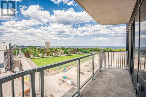 805 - 220 Missinnihe Way, Mississauga, ON - Outdoor With View With Exterior