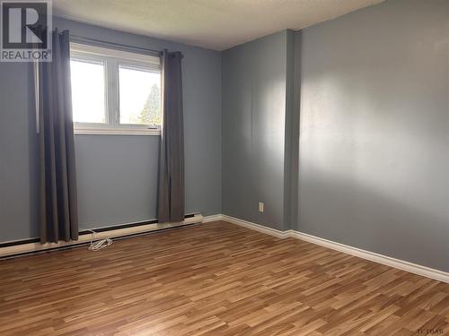 25 Kennedy Ave, Kapuskasing, ON - Indoor Photo Showing Other Room