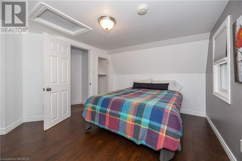820 20Th Street E, Owen Sound, ON - Indoor Photo Showing Bedroom