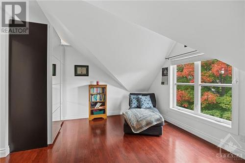 1481 Orchard Avenue, Ottawa, ON - Indoor Photo Showing Other Room