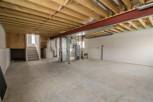 26 Gullane Street, Niverville, MB - Indoor Photo Showing Basement