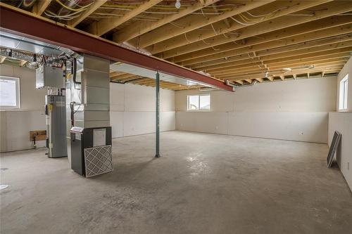 26 Gullane Street, Niverville, MB - Indoor Photo Showing Basement