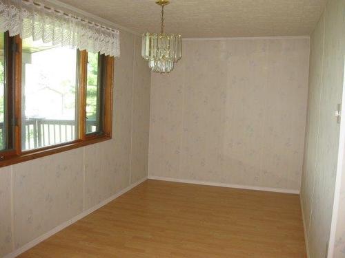 87 Shortreed Road, Fort Frances, ON - Indoor Photo Showing Other Room