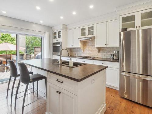 Cuisine - 3460  - 3468 Rue La Fontaine, Montréal (Mercier/Hochelaga-Maisonneuve), QC - Indoor Photo Showing Kitchen With Double Sink