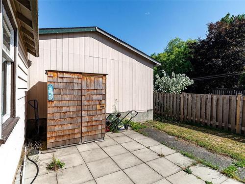 3061 Albina St, Saanich, BC - Outdoor With Exterior