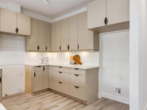 12-420 Cook St, Ladysmith, BC - Indoor Photo Showing Kitchen