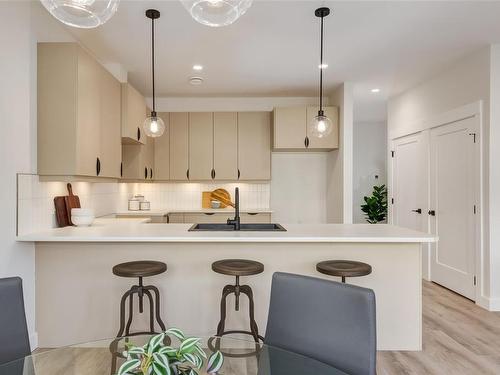 12-420 Cook St, Ladysmith, BC - Indoor Photo Showing Kitchen With Upgraded Kitchen