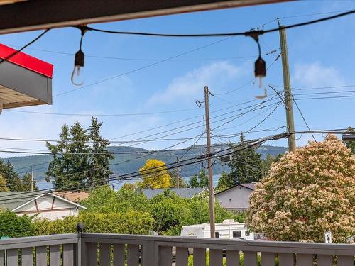 8008\8010 Queen St, Crofton, BC - Outdoor With View
