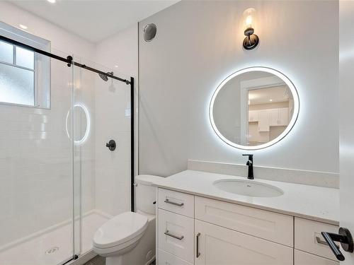 1155 Marina Dr, Sooke, BC - Indoor Photo Showing Bathroom