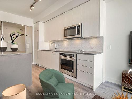 1205-38 Iannuzzi St, Toronto, ON - Indoor Photo Showing Kitchen