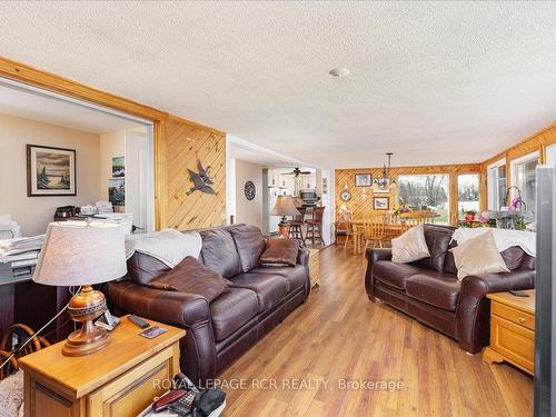 146 Woodfield Dr, Georgina, ON - Indoor