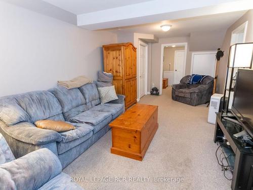 56 Princess St, Orangeville, ON - Indoor Photo Showing Living Room