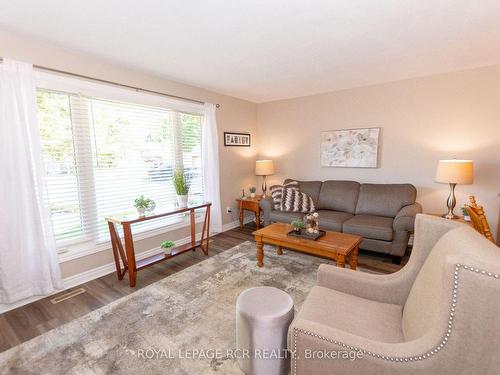 56 Princess St, Orangeville, ON - Indoor Photo Showing Living Room