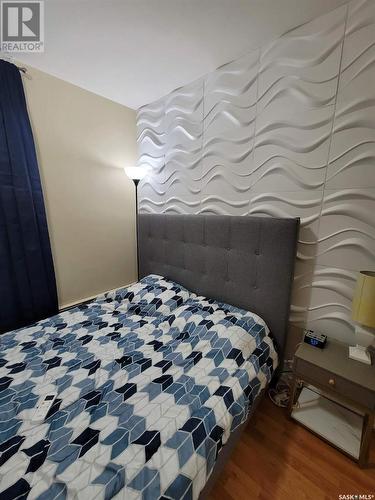 509 12Th Avenue, Estevan, SK - Indoor Photo Showing Bedroom