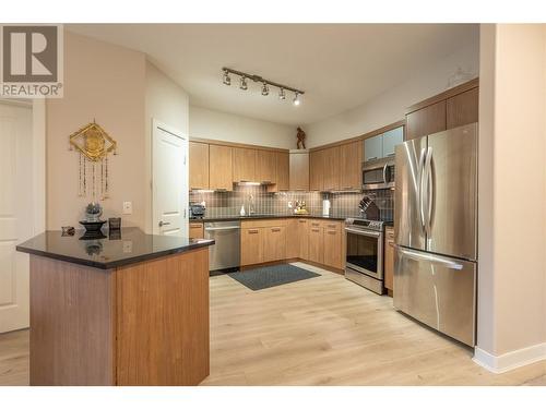 3645 Carrington Road Unit# 119, West Kelowna, BC - Indoor Photo Showing Kitchen