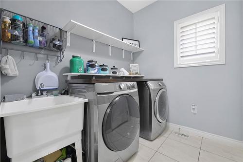44 Chamomile Drive, Hamilton, ON - Indoor Photo Showing Laundry Room