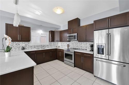 44 Chamomile Drive, Hamilton, ON - Indoor Photo Showing Kitchen With Stainless Steel Kitchen With Upgraded Kitchen