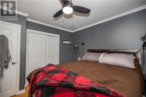 49 Mary Street, Petawawa, ON - Indoor Photo Showing Bedroom