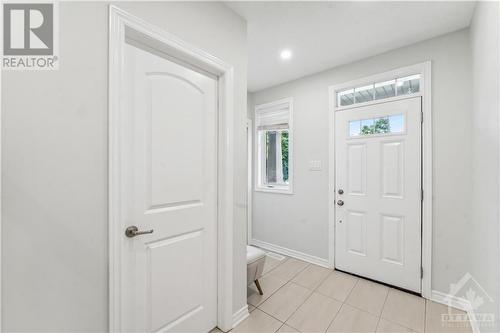 124 Cranesbill Road, Ottawa, ON - Indoor Photo Showing Other Room