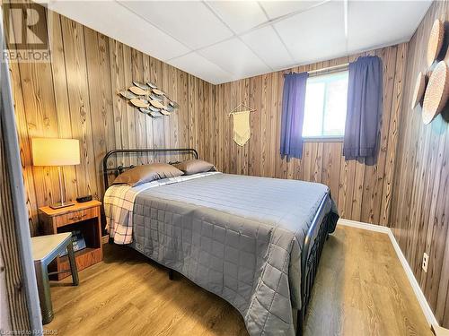 132 Maple Drive, Northern Bruce Peninsula, ON - Indoor Photo Showing Bedroom