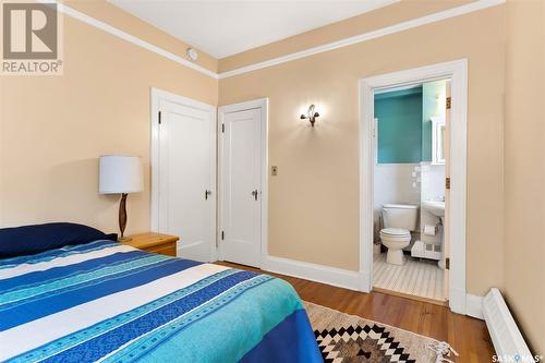 210 2305 Victoria Avenue, Regina, SK - Indoor Photo Showing Bedroom