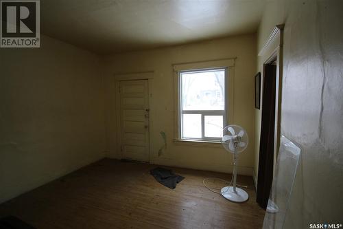 594 2Nd Street E, Shaunavon, SK - Indoor Photo Showing Other Room