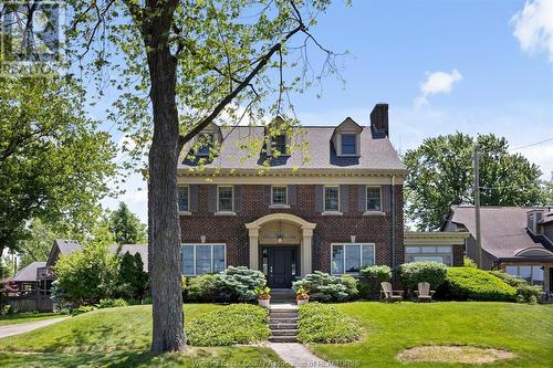 7505 Riverside Drive East, Windsor, ON - Outdoor With Facade