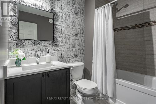 3 Woodhatch Crescent, Ingersoll, ON - Indoor Photo Showing Bathroom