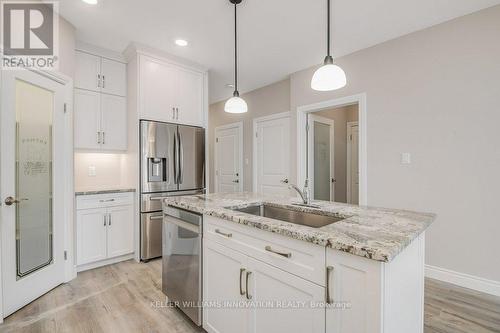 312 Keeso Lane, North Perth, ON - Indoor Photo Showing Kitchen With Upgraded Kitchen