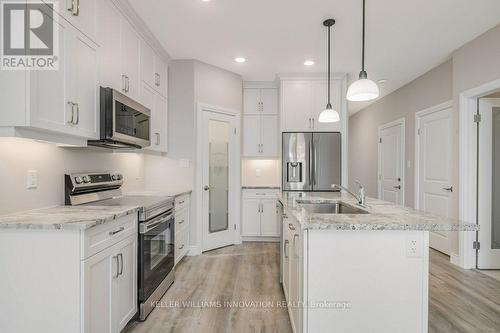 312 Keeso Lane, North Perth, ON - Indoor Photo Showing Kitchen With Upgraded Kitchen