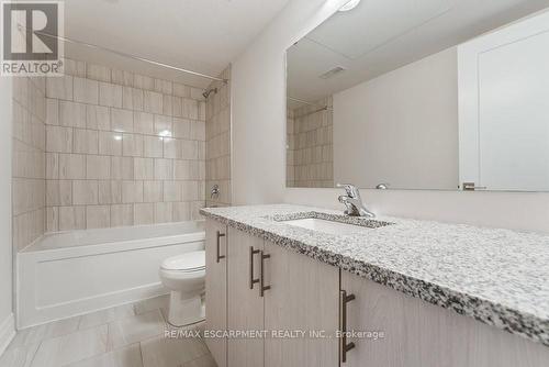 73 - 2 Willow Street, Brant (Paris), ON - Indoor Photo Showing Bathroom