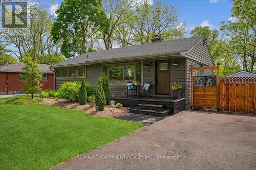 16 Church Street, Hamilton (Waterdown), ON - Outdoor With Deck Patio Veranda