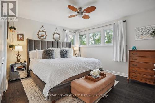 16 Church Street, Hamilton (Waterdown), ON - Indoor Photo Showing Bedroom