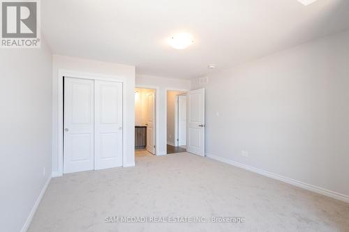 47 Hildred Street, Welland, ON - Indoor Photo Showing Other Room