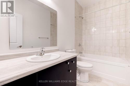 26 - 261 Woodbine Avenue, Kitchener, ON - Indoor Photo Showing Bathroom