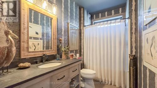 68 Deerfield Road, Lambton Shores (Grand Bend), ON - Indoor Photo Showing Bathroom