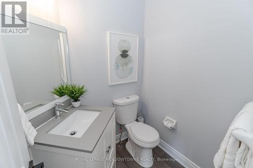 7129 Gillespie Lane, Mississauga, ON - Indoor Photo Showing Bathroom