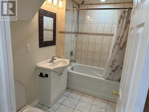 Bsmt - 5787 Invergordon Lane, Mississauga, ON - Indoor Photo Showing Bathroom