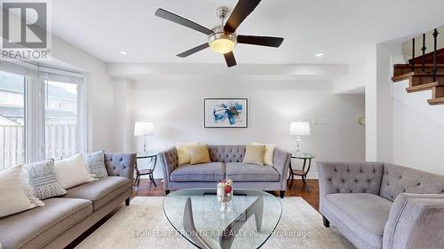 5420 Langford Road, Burlington, ON - Indoor Photo Showing Living Room