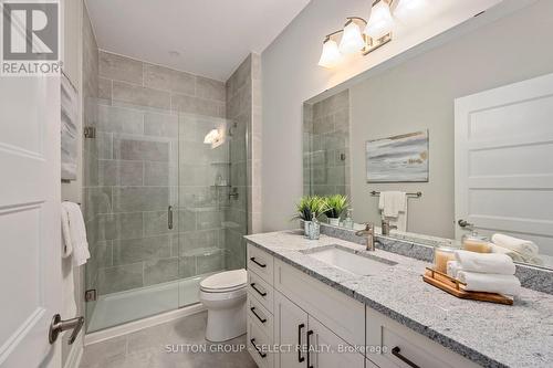 1001 - 460 Callaway Road, London, ON - Indoor Photo Showing Bathroom