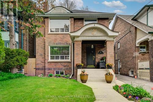 42 Chester Hill Road, Toronto, ON - Outdoor