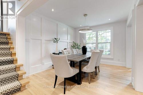 939 Teal Drive, Burlington (Lasalle), ON - Indoor Photo Showing Dining Room