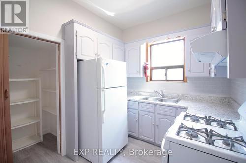 Main - 301 Crawford Street, Toronto, ON - Indoor Photo Showing Kitchen With Double Sink